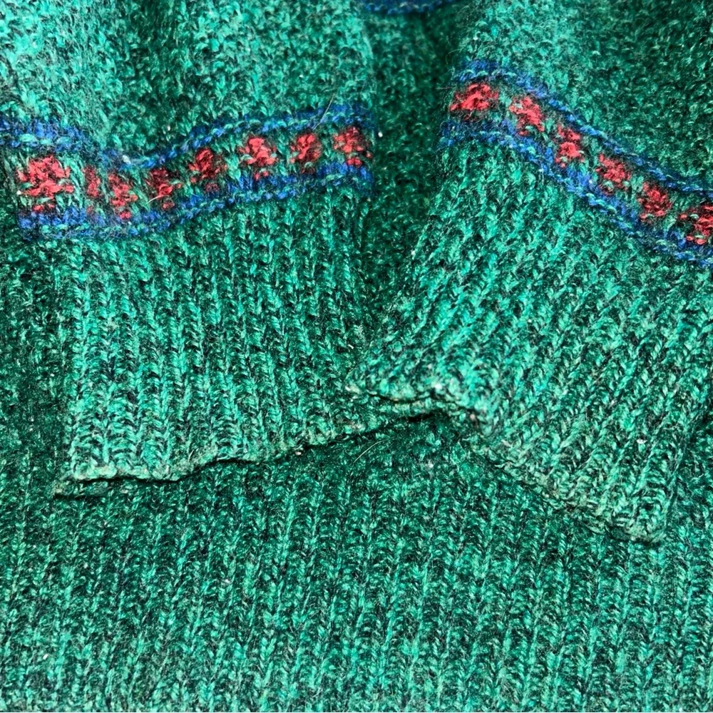 Vintage American Outfitters Wool Sweater Green Patterned Men's XL 85% Wool - Picture 3 of 9
